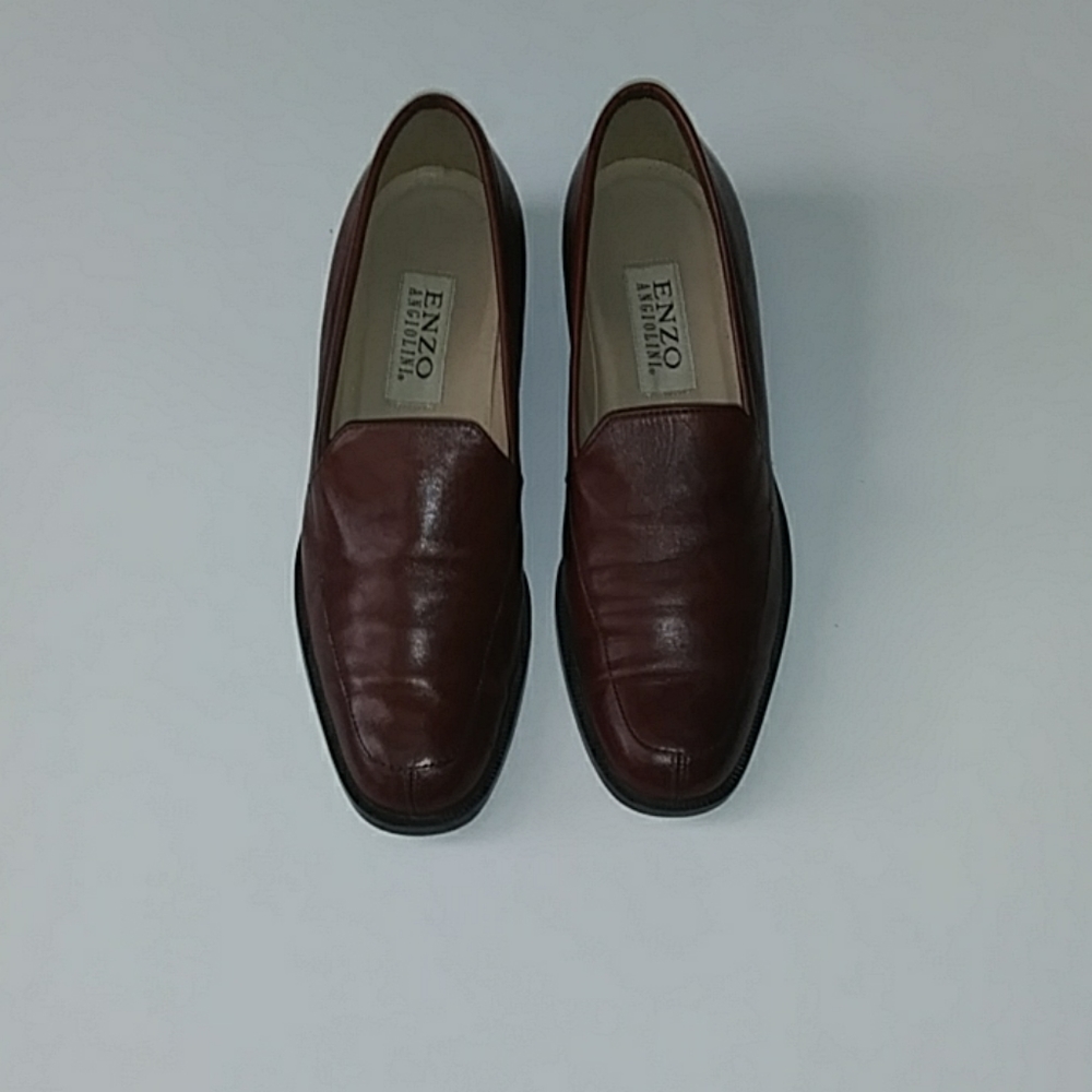 Size 7 1/2 Brown loafers
